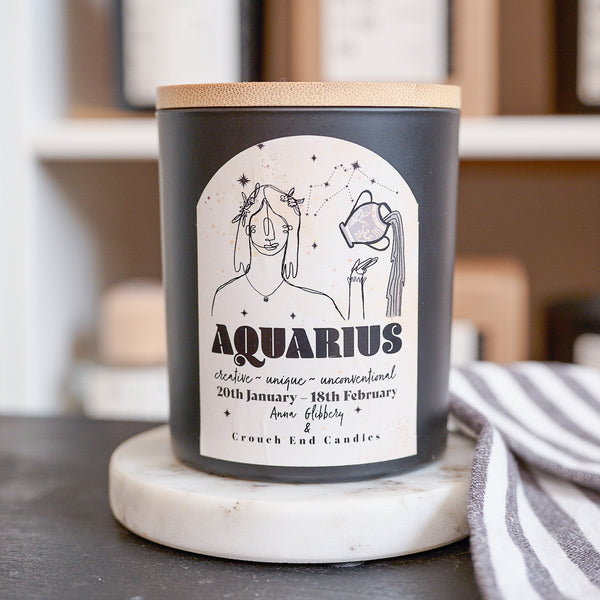 AQUARIUS STAR SIGN CANDLE ( JAN 20 - FEB 18 )