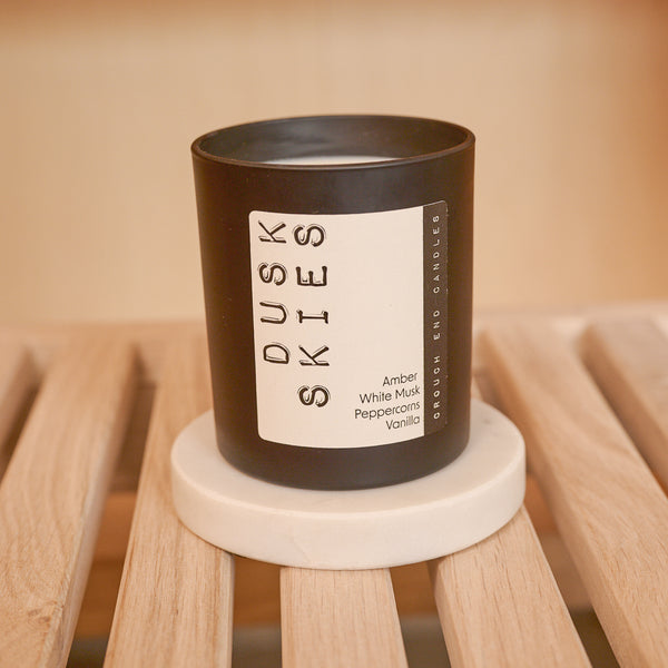 DUSK SKIES sandalwood & cracked black pepper candle